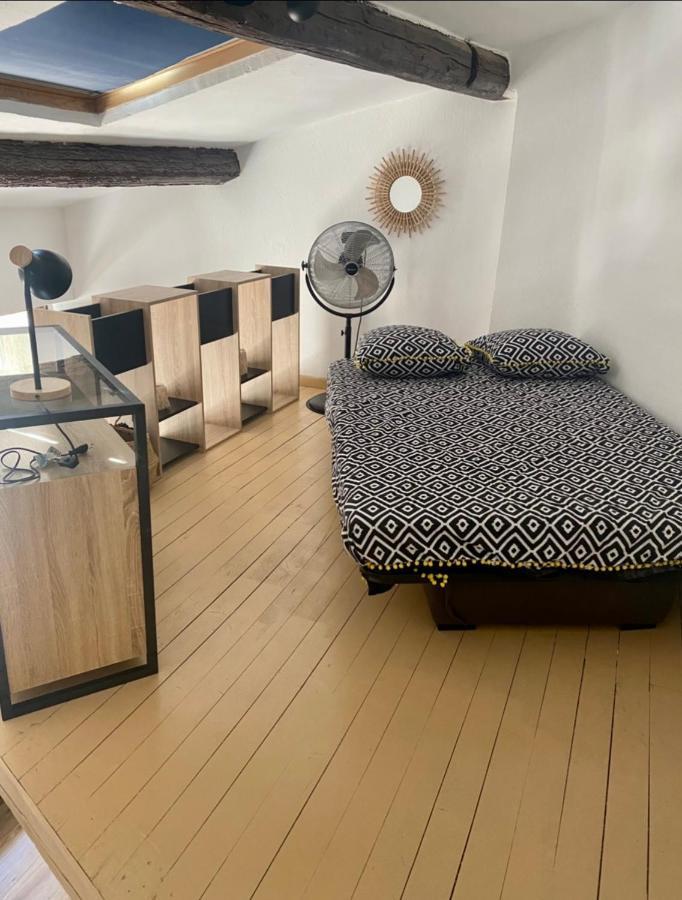 Apartamento Delice De Nimes Exterior foto